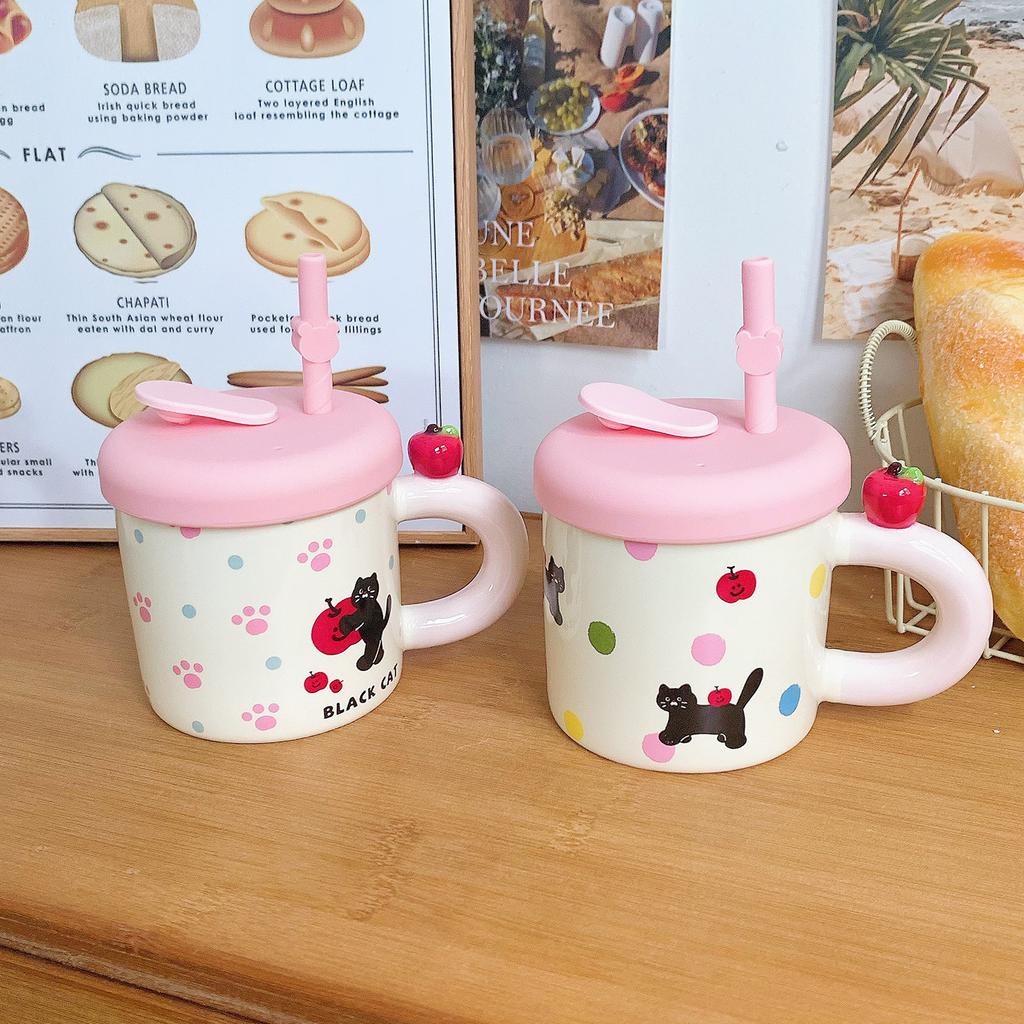 Straw Cup with Good Looks and Small Gifts for Girls To Best Friends Birthday Gifts for Girls Mug with Lid Girl Heart