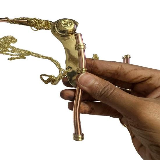 Zincirli 3 Pirinç Tekne Düdüğü Seti - Denizcilik Tutkunlarını Denizcilik Bosun'u Çağırıyor