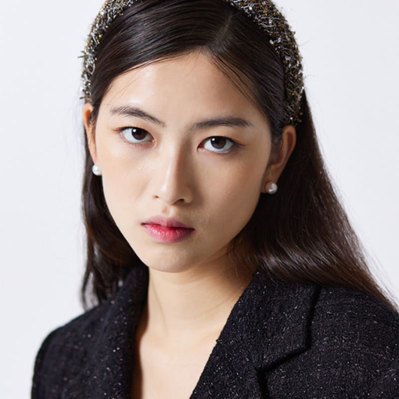 

Sincerely,June Linton Gold Hairband Round 4cm