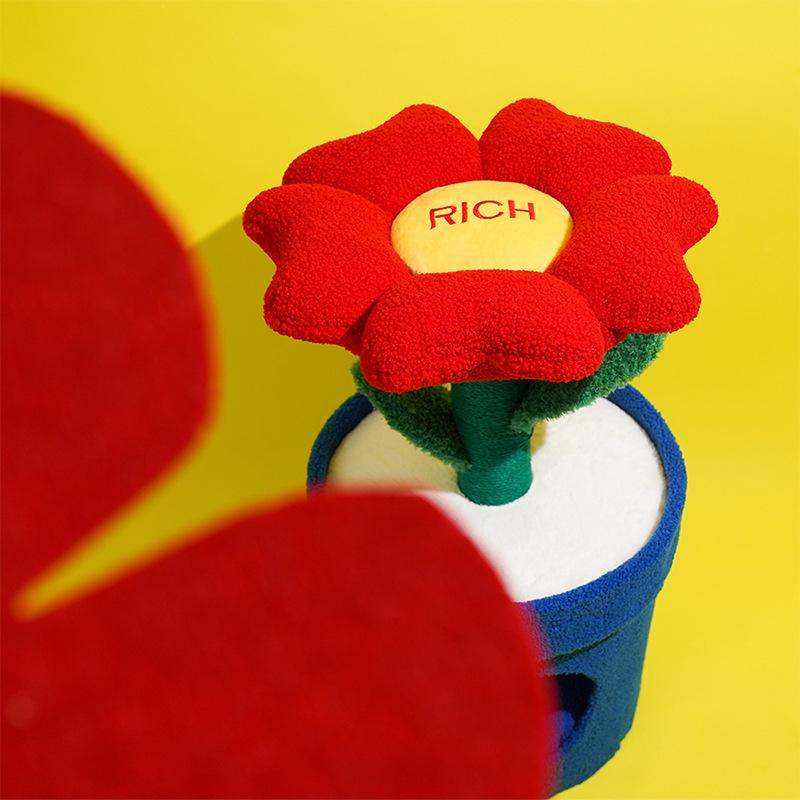 Zeze Money Flower Cat Nest: Enclosed Cat House with Scratching Post, Soft and Breathable.