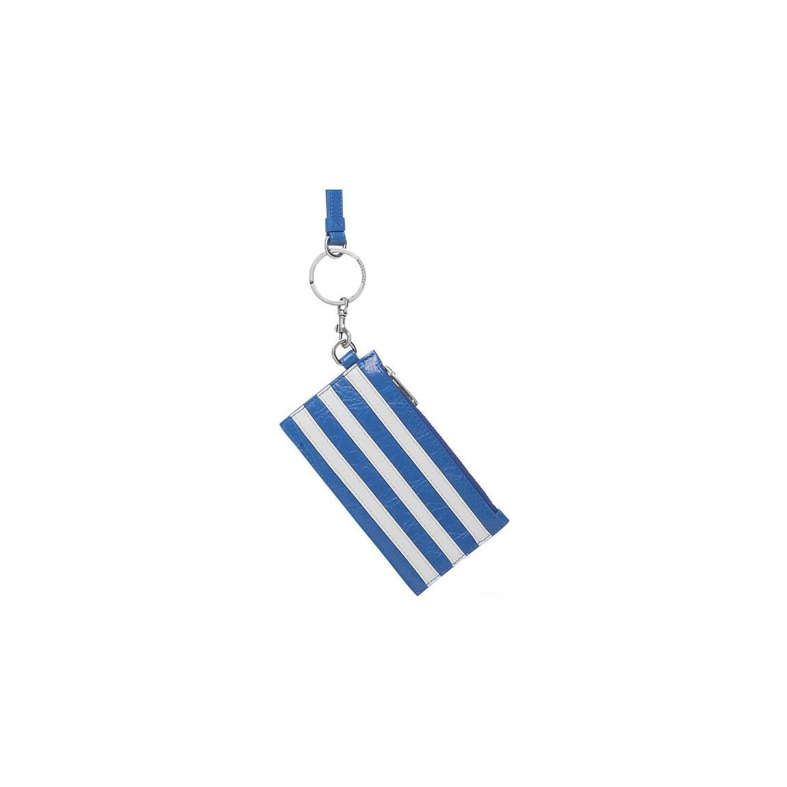Balenciaga X Adidas Ierobežota sērija Logotipa