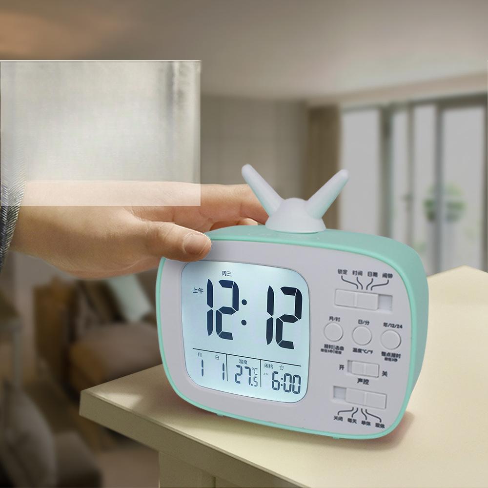 Creative Retro TV Alarm Clock Electronic Clock At The Bedside of The Student Dormitory Voice Broadcast Electronic Gifts