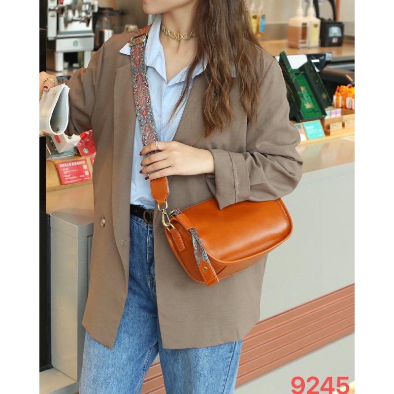 

Сумка-подушка из коровьей кожи с широким ремешком через плечо, винтажная кожаная женская сумка через плечо коричневый