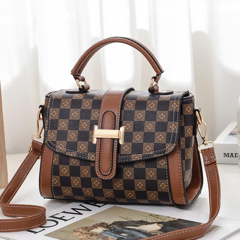 Women's bag 2026 new versatile small square bag single shoulder crossbody handbag women's texture large-capacity women's bag