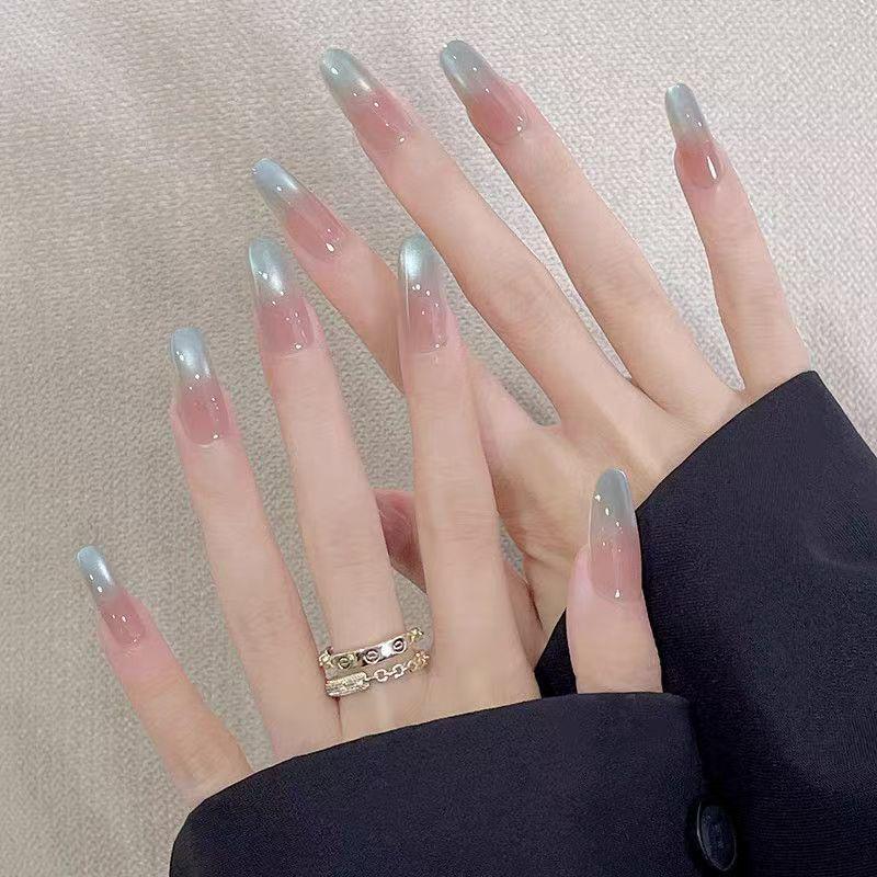 Cloud Evening Sea Blue Cat Eye Gradient Manicure: Detachable, Cool, and Clear Wearable Nails