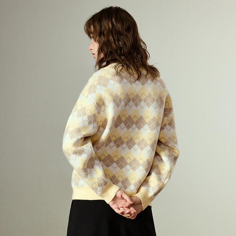 Chuyu Women's Diamond Jacquard Double Collar Knit Sweater