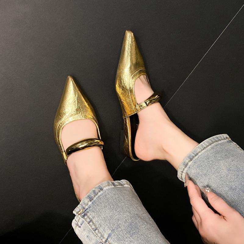 Pointed Shallow Mouth Cool Drag Women Wear Outside Summer New Baotou Metal Buckle Soft Bottom Non-slip Semi-drag