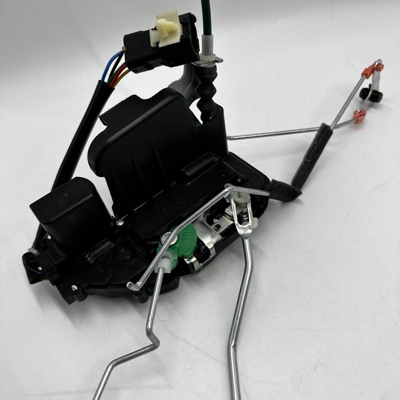 OEM Door Lock Actuator Front LH For Kia Sorento (2003~2009) 813103E000 813203E000 814103E000 814203E000 Door Lock Actua