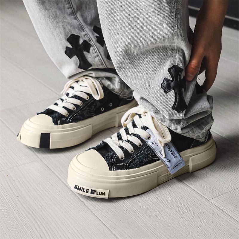 Herren Schwarze Sommer Canvas Plateau Sneaker: Atmungsaktive, höhenerhöhende, lässige Schuhe im amerikanischen Stil für Studenten