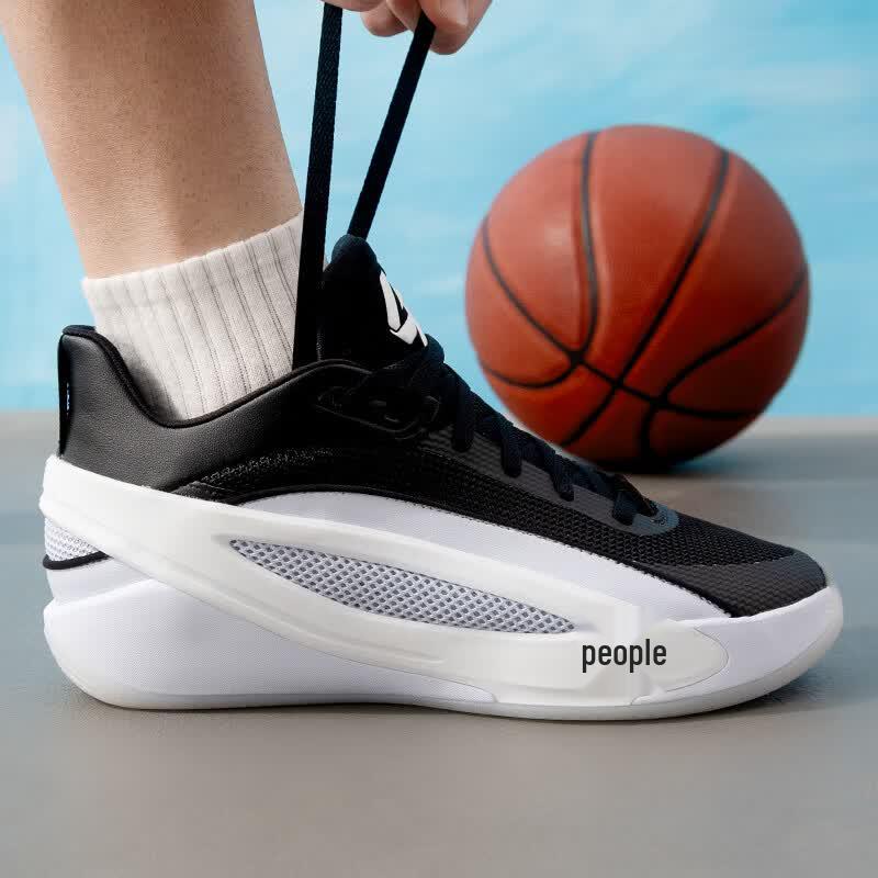 Nike Luka Jordan Basketball Shoes