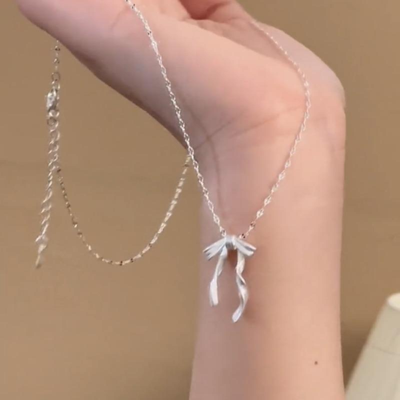 Bowknot Pendant Necklace Exquisite Clavicle Chain Fashion Elegant Necklace for Women Temperament Collar Chains Charm Jewelry