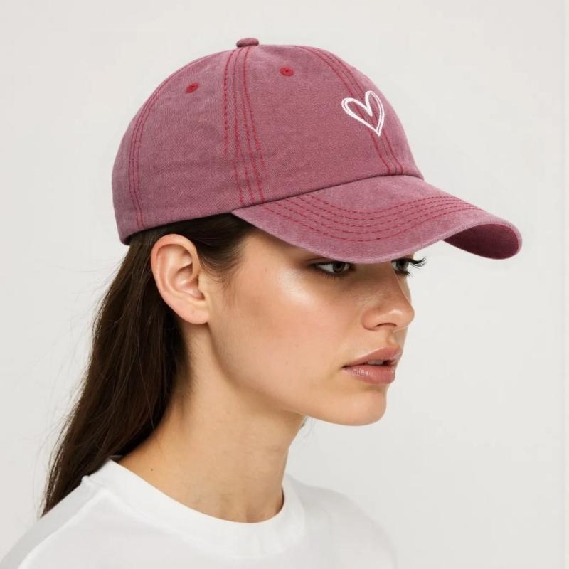 Distressed Baseball Hat for Girls Women Embroidery Heart Casual Hat for Sports Gym Mountain Camping Hat Outdoor Activity