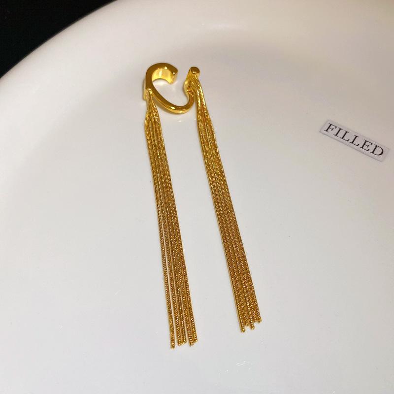 

Модные преувеличенные металлические серьги с длинной бахромой, легкая роскошь без проколов ушей, клипсы на козелок, серьги с высококлассным темпераментом