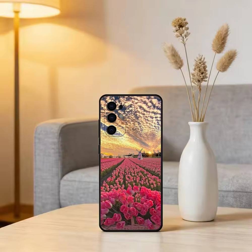 Super Beautiful Tulip Phone Case For Samsung S25,S24,S21,S22,S23,S30,Ultra,S20,Plus,Fe,Soft Silicone Black Cover