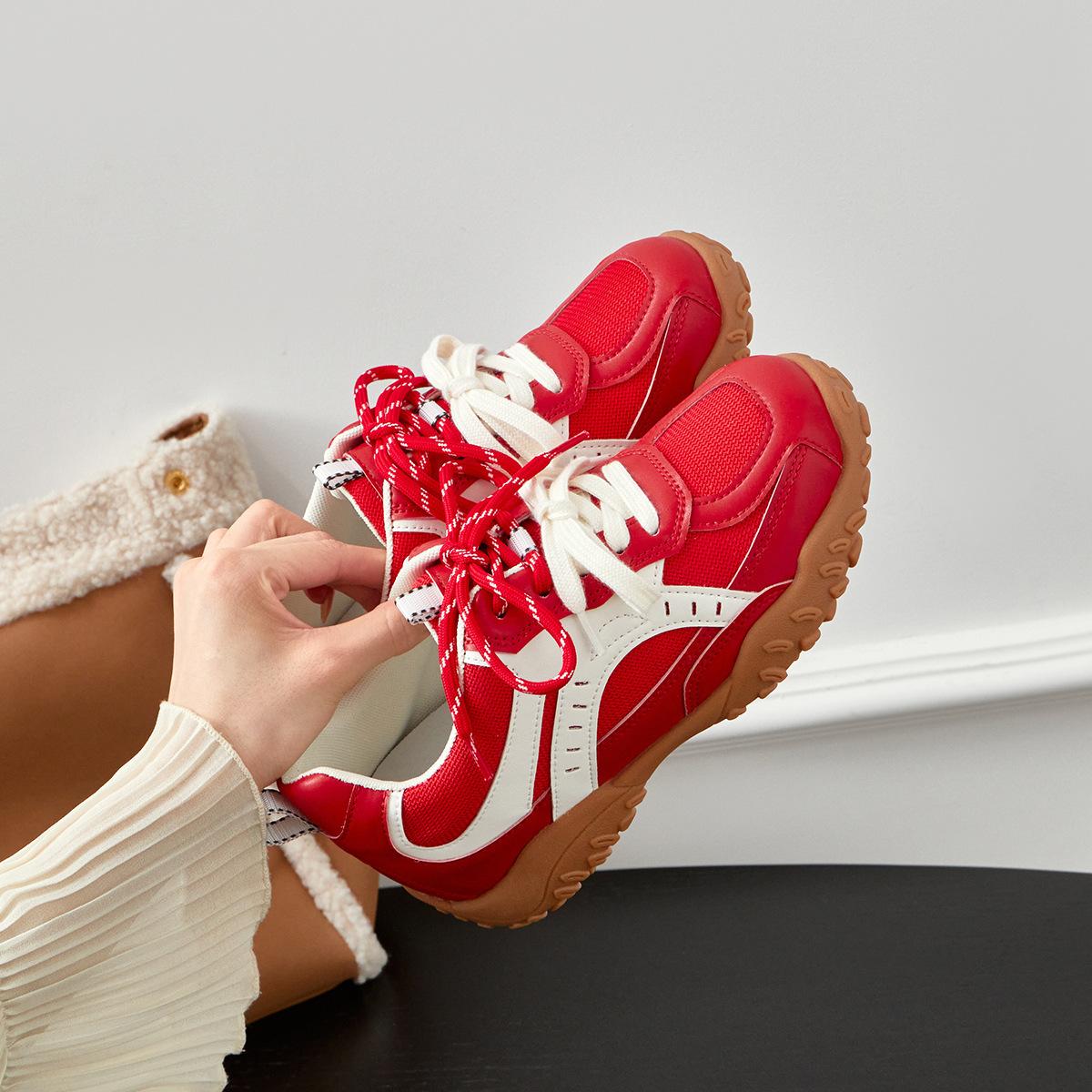 

Small inner height increase German training shoes women s summer 2025 new mesh breathable lace-up Forrest Gump shoes casual sports shoes 40 червоний