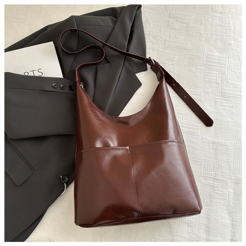 

Сумка-тоут высокого качества Женская 2024 Новая модная простая сумка-хобо для通勤 Женская сумка-мессенджер на плечо большой вместимости Curry