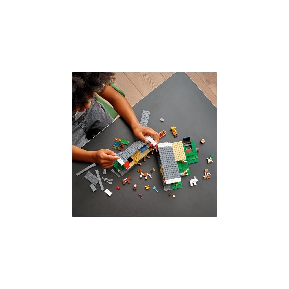 LEGO Minecraft Red Barn 21187 Building Blocks Toy for Kids Age 9 and Up