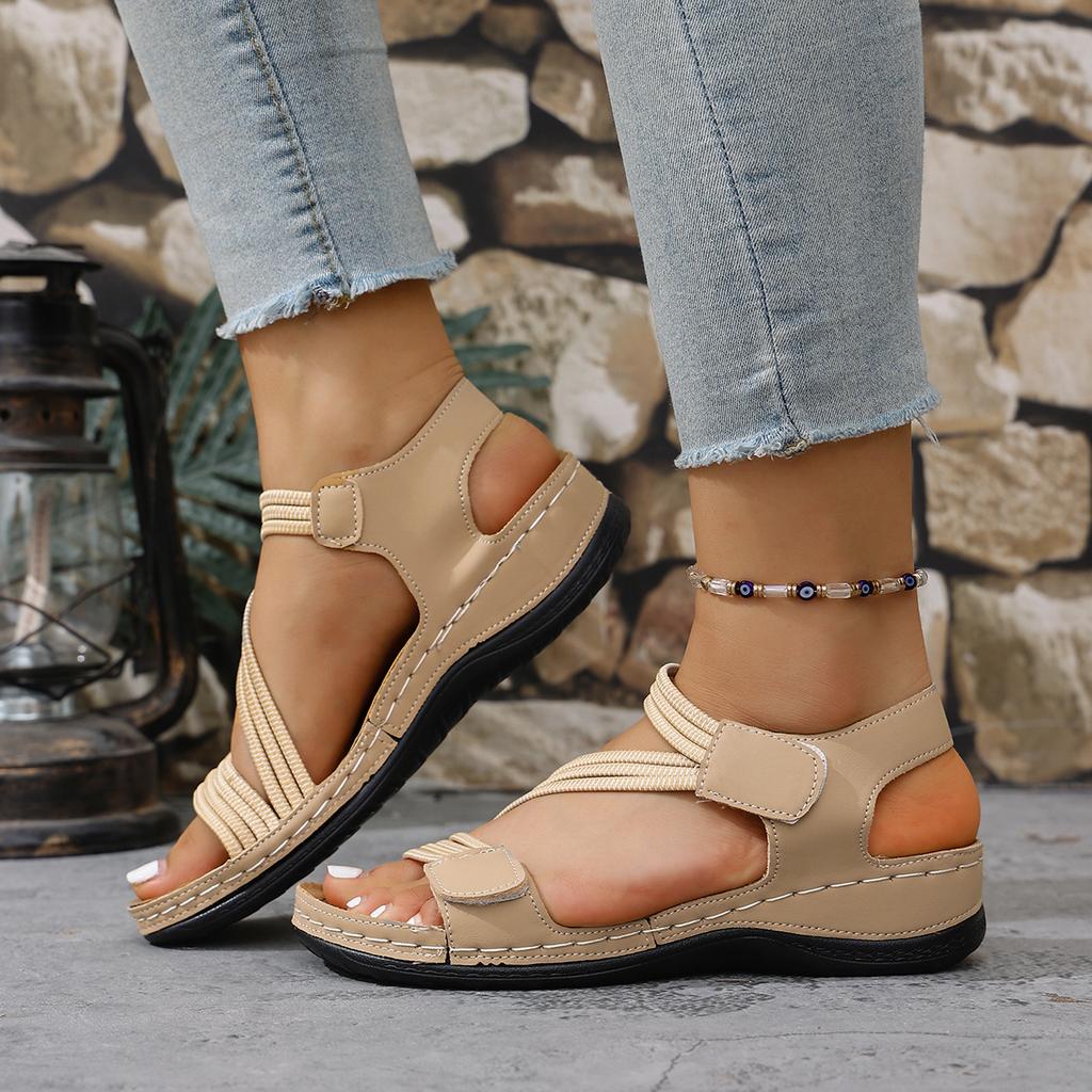 High Quality Brand Women Sandals 2025 Summer New Elastic Band Lightweight Sandals Flat Casual Outdoor Shoes for Women