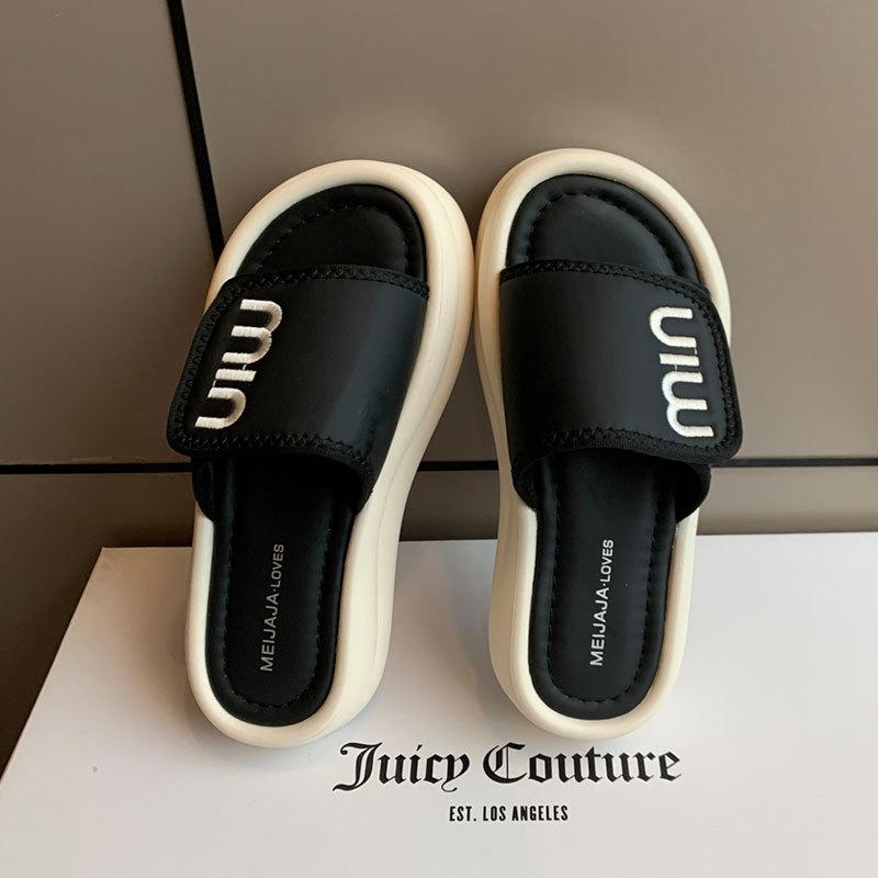Thick-soled Premium Cool Slippers Women's Summer Outer Wear 2025 New Casual Soft-soled Non-slip One-word Drag Beach Shoes