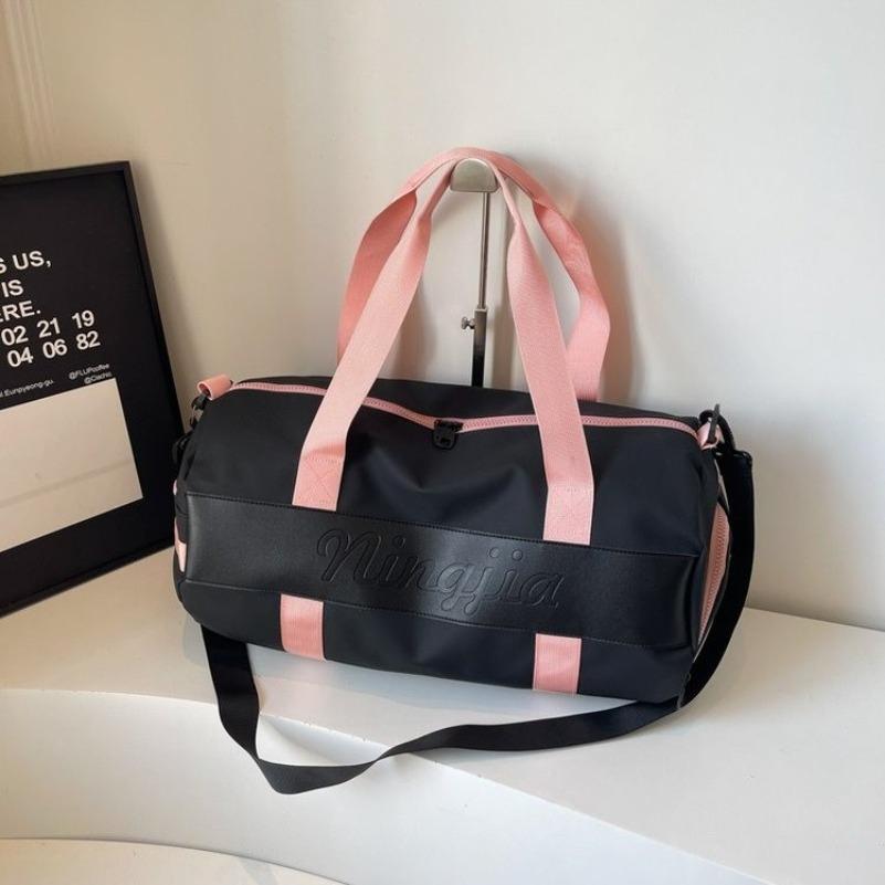 New Sport Gym Bag Women Outdoor Waterproof  Travel Duffel Bag for Swimming Leisure Travel Bag