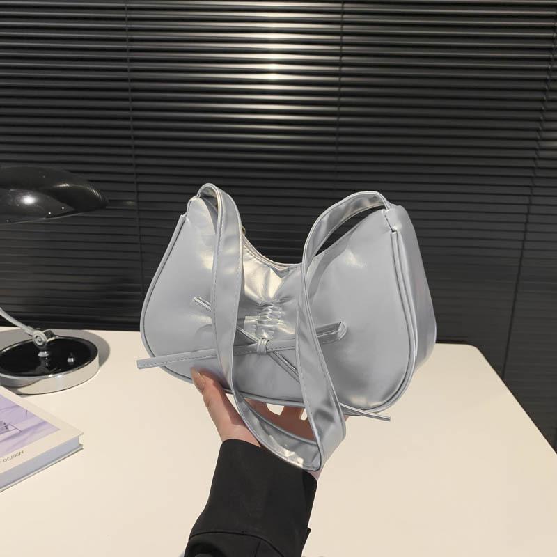 Underarm Bag for Women New Casual and Fashionable Women's Niche Design Personalized and Beautiful One-shoulder Crossbody Crescent Bag
