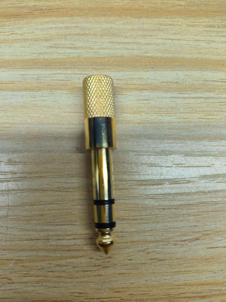 Geyun 6.5mm To 3.5mm Audio Adapter Male-to-Female Headphone & Microphone Converter