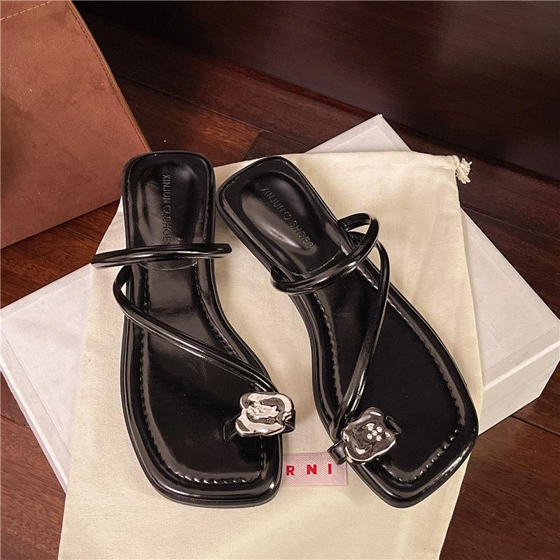 Thick heel high-end rhinestone cool slippers fairy shoes new summer temperament silver toe slippers