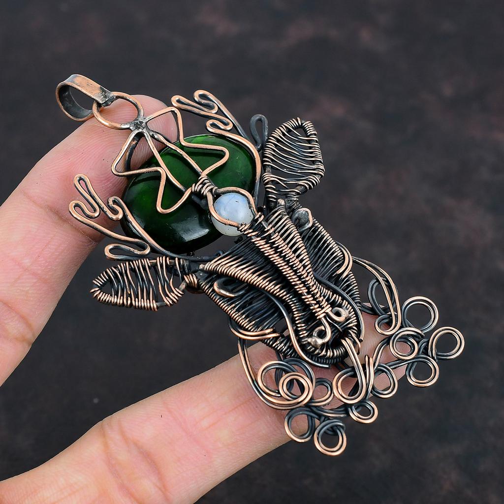 Grüner Feuer Labradorit Edelstein Anhänger Kupferdraht umwickelt Handgefertigter Anhänger Regenbogenmondstein Schmuck Hirschgesicht Anhänger Kupferdraht Schmuck