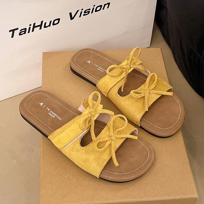 

Versatile bow slippers women s summer wear new seaside beach flat-bottomed soft-bottomed sandals 40 жовтий