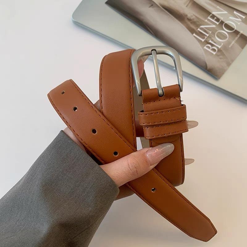 The Lady's Faux Leather Belt Is Simple and Fashionable In An Ins Style, Versatile and High-end, and Pairs Well with Jeans