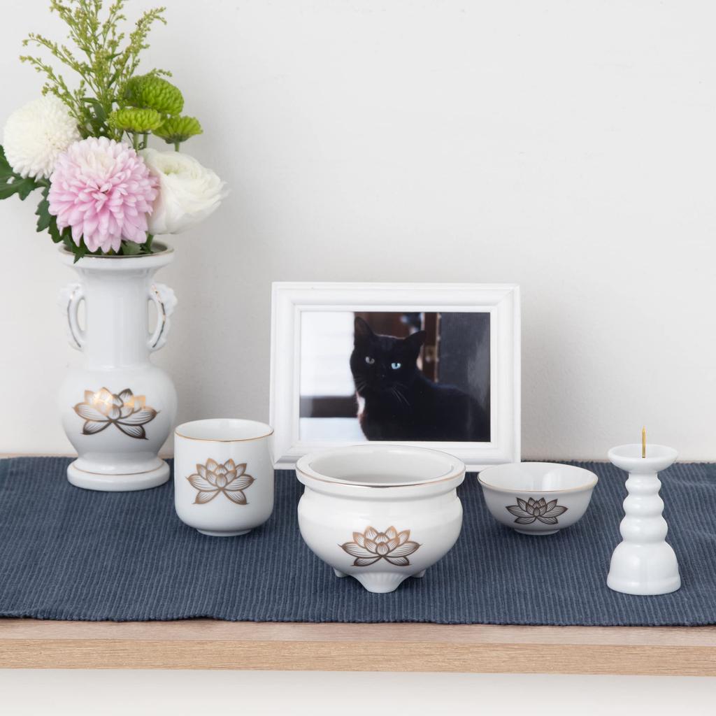 Tomatsu Shoten Buddhistische Altaraccessoires, Shinto-Altaraccessoires, Weißgoldener Lotus 3.0 Räuchergefäß AM-TM591