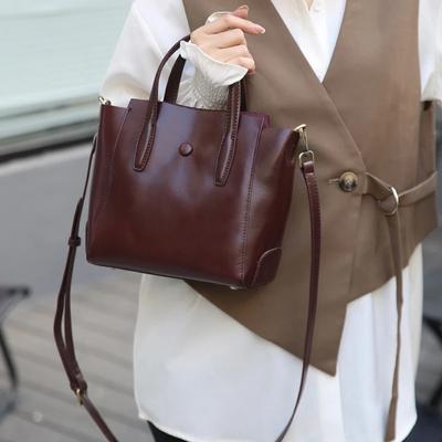 Fashionable and Simple Leather Single-shoulder Crossbody Bag for Women, Versatile Leather Vertical Hand-held Women's Bag Tote Bag