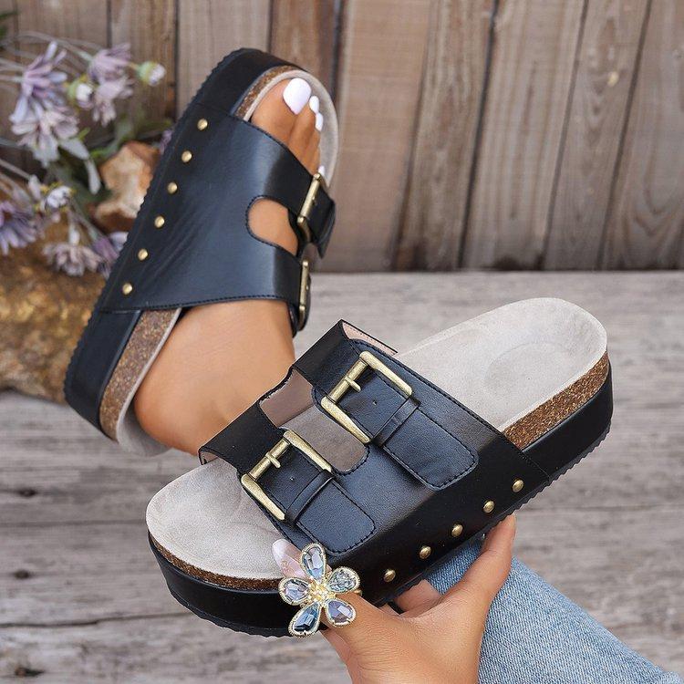 2025 large size thick bottom belt buckle slippers women's summer 2025 new rivet slippers women