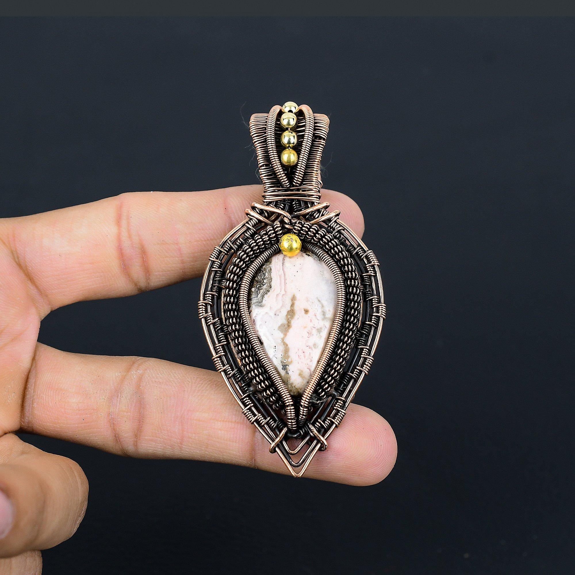 

Украшения из родохрозита, Подвеска, обернутая медной проволокой 999 пробы, Подвеска из драгоценного камня ручной работы, Для Дня памяти 2.55 Inches