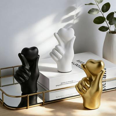 Creative Love Gesture Ornament Romantic Home Living Room Bedroom Office Desktop Decoration Ornament Anniversary Gift for Friends