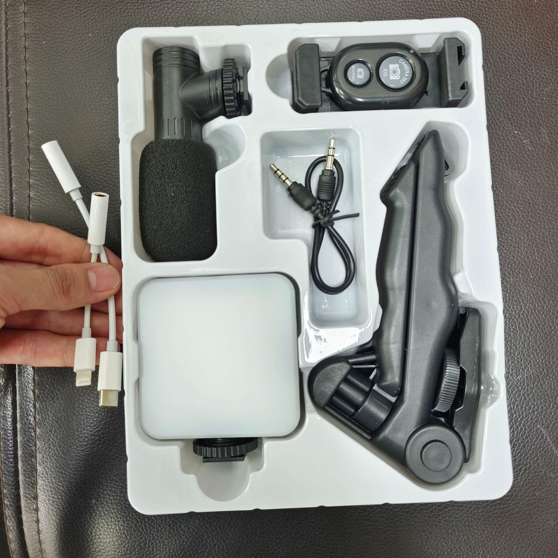 

Многофункциональный настольный бьюти-свет с микрофоном: Идеально для фотографии, видеоконференций и прямых трансляций AY49