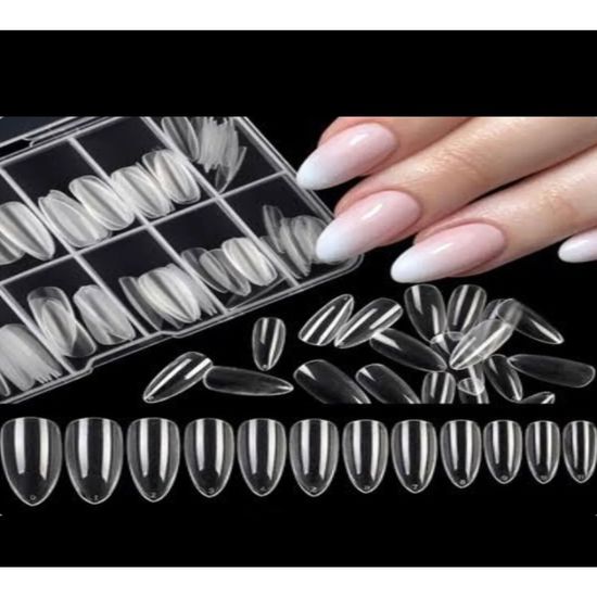 

В коробке 100 штук прозрачных миндальных протезов ногтей