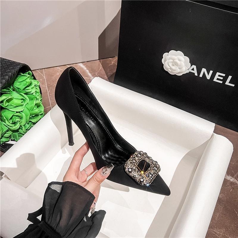 Black High Heels Women's 2025 New Autumn Thin Heel Rhinestone Suede Not Tired Feet Temperament Pointed Square Buckle Women's Single Shoes
