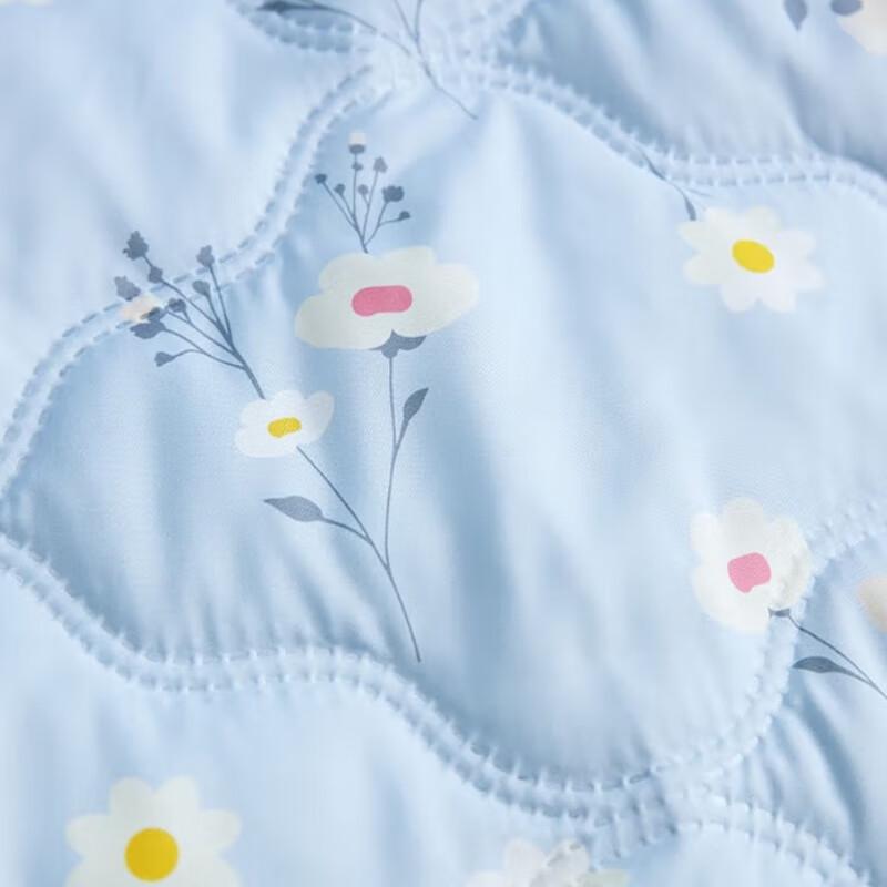 Mengjie Regina Soft Summer Quilt