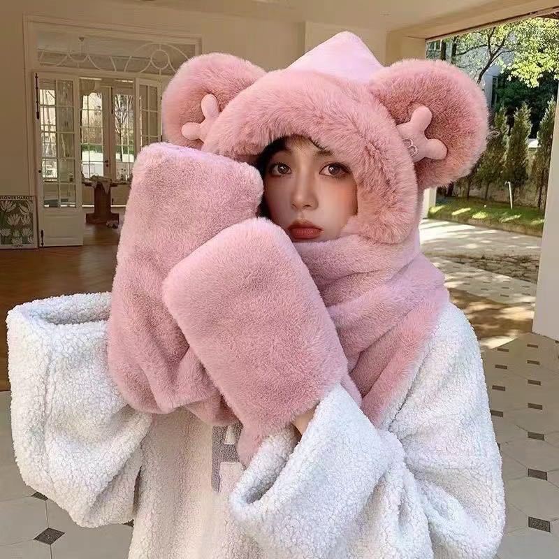 Riding a Battery Car, Piled and Thickened Bear Hat, Warm Scarf, Ear Protection, Two-in-one Two-piece Set, Cycling Cold-proof Plush Hat.