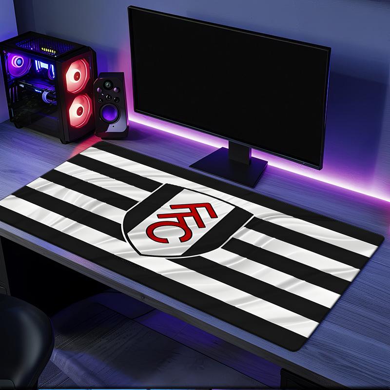 Fulham Football Crest Mouse Pad, Rubber Base, Mouse Pad for Gamers and Office Use, Gaming Desk , Easy To Clean Mat Christmas fan gifts