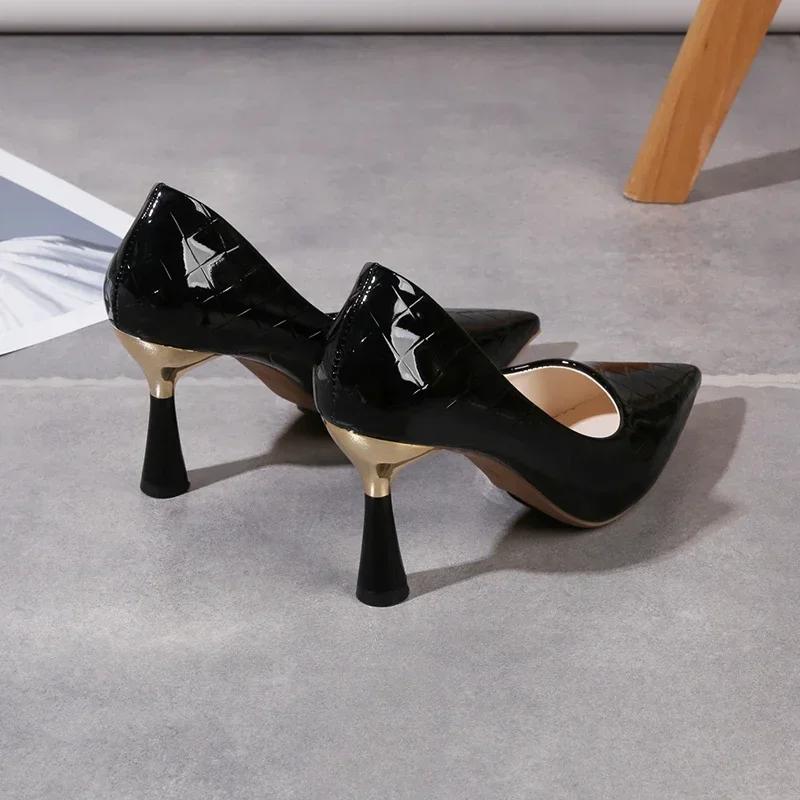 Shoes Woman 2025 Trend New Summer Red Heels Elegant Woman Black Heeled Pointed Toe Pumps Dress Leather White Ladies Shoes