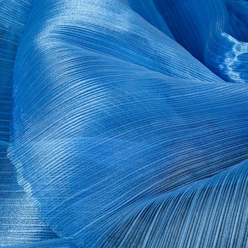 Shiny Pleated Organza Fabric for Elegant Wedding Dress Styling