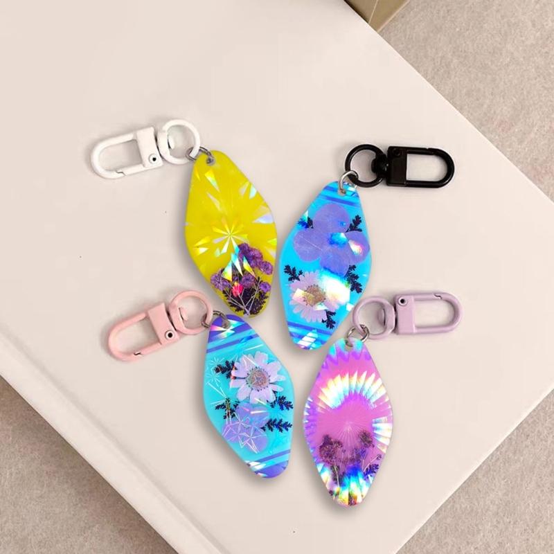 Silicone Keychain Mold in Diamond Shape Soft Silicone Rhombus Keychain Maker Mold for Creative Key Pendant Ornament