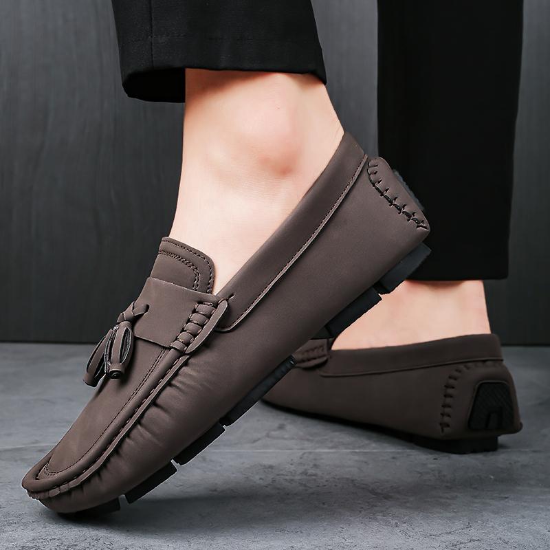 Large Plus Size 45 46 Tassel Penny Loafers Men Flats Mens Casual Shoes Slip-On Soft Leather Mens Driving Shoes Man Moccasins