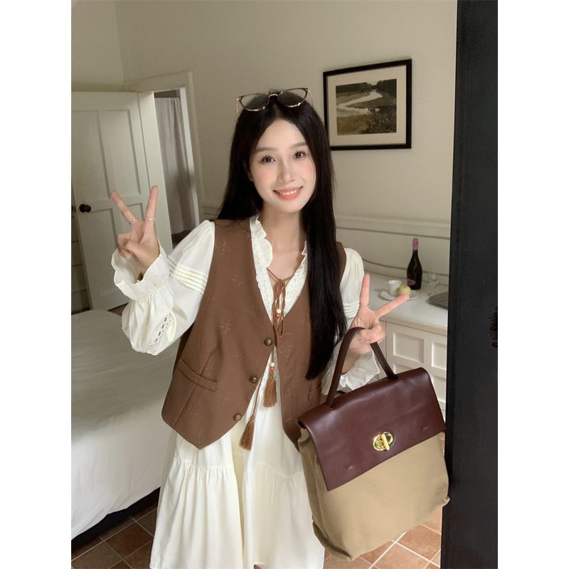 Kumikumi Gentle Wind Set French style Hollow out Long sleeve dress Women Autumn Stacked Coffee Color Vest