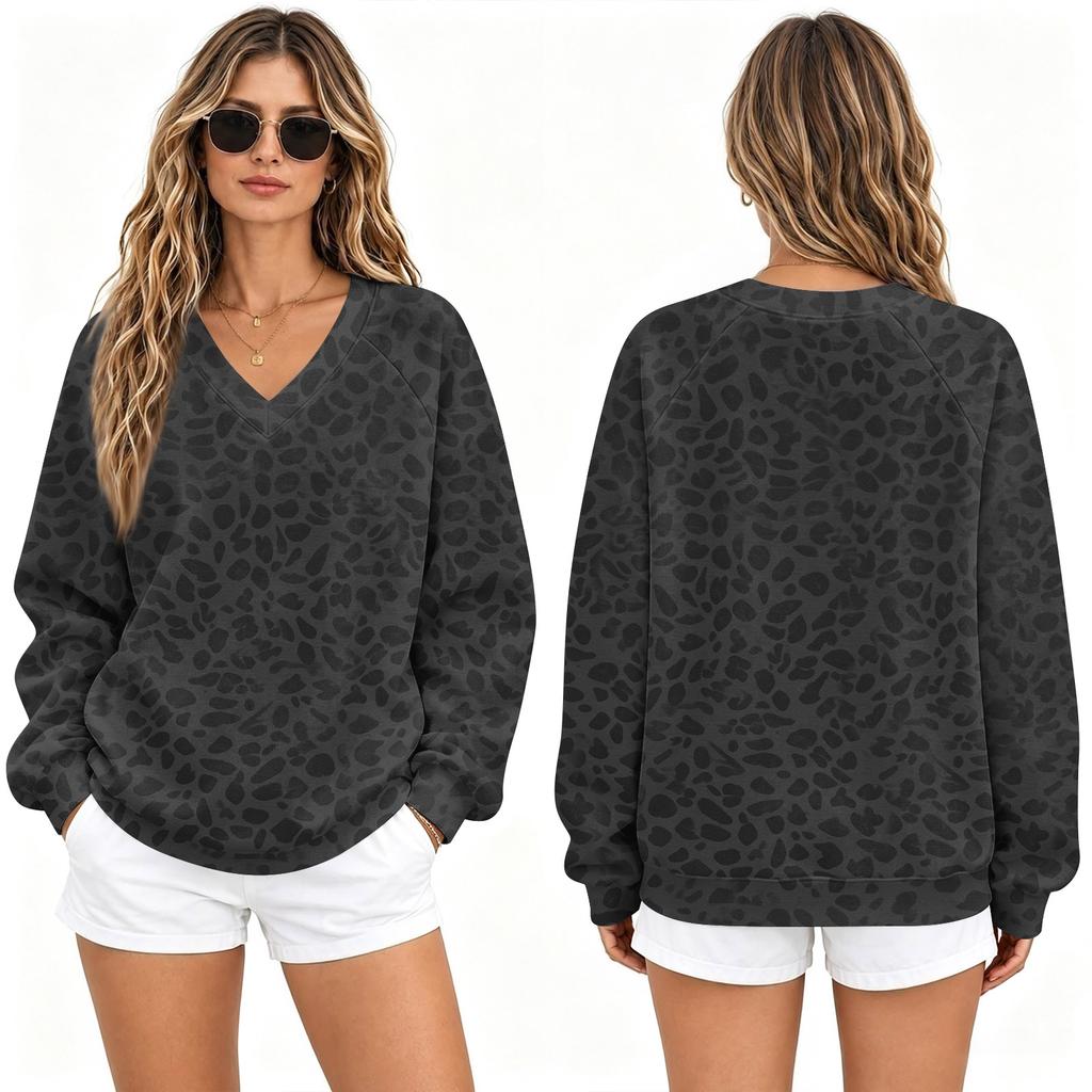 Women's Loose Fit V-Neck Raglan Sweatshirt with Leopard Print, Casual Pullover Top for Everyday Wear
