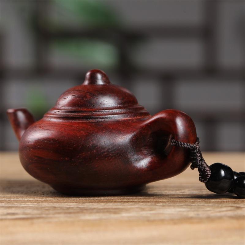 Sandalwood Small Teapot Ornament: Portable Wooden Handicraft Pendant