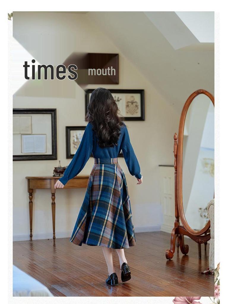 Autumn Blue Plaid Midi Skirt & Sweater Retro Set in Hong Kong Style