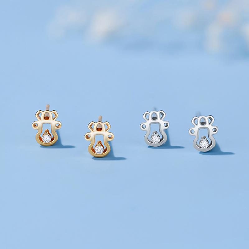 Stud Earrings Women's Summer Korean Version Simple and Small Earrings Temperament Daily Commuting Ear Hole Zircon Earrings